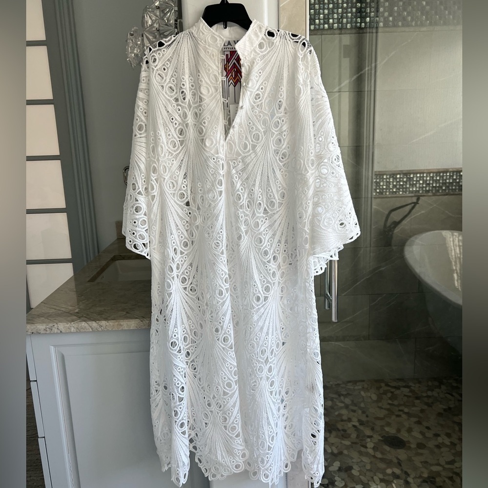 La Vie Style House Lace and Eyelet Caftan Midi-Dress White - Picture 3 of 15